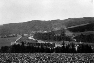 vor dem Bau der Stauanlage
